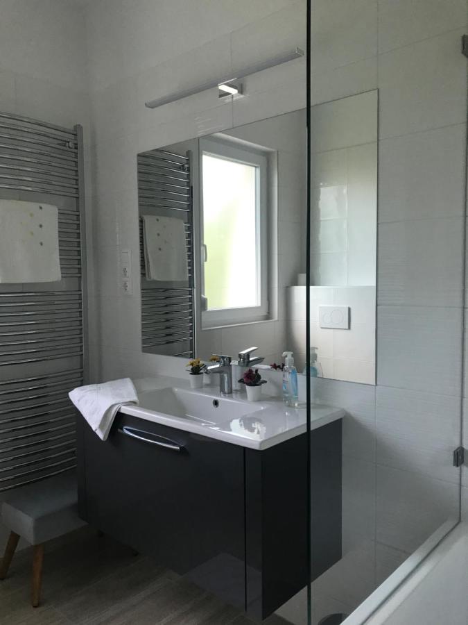 Royalhill Apartman Vonyarcvashegy Exterior photo